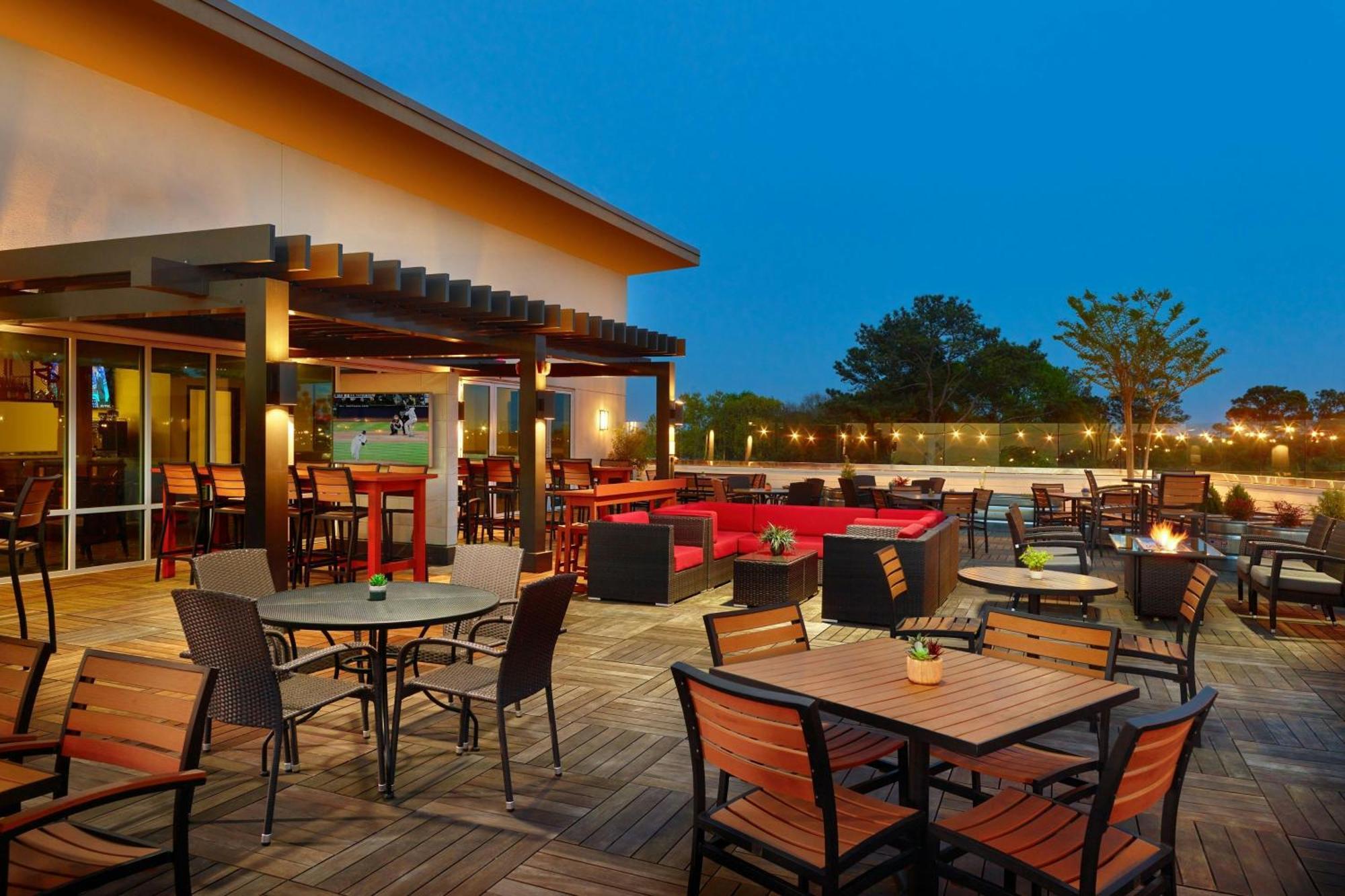 Courtyard By Marriott Atlanta Dunwoody 호텔 외부 사진