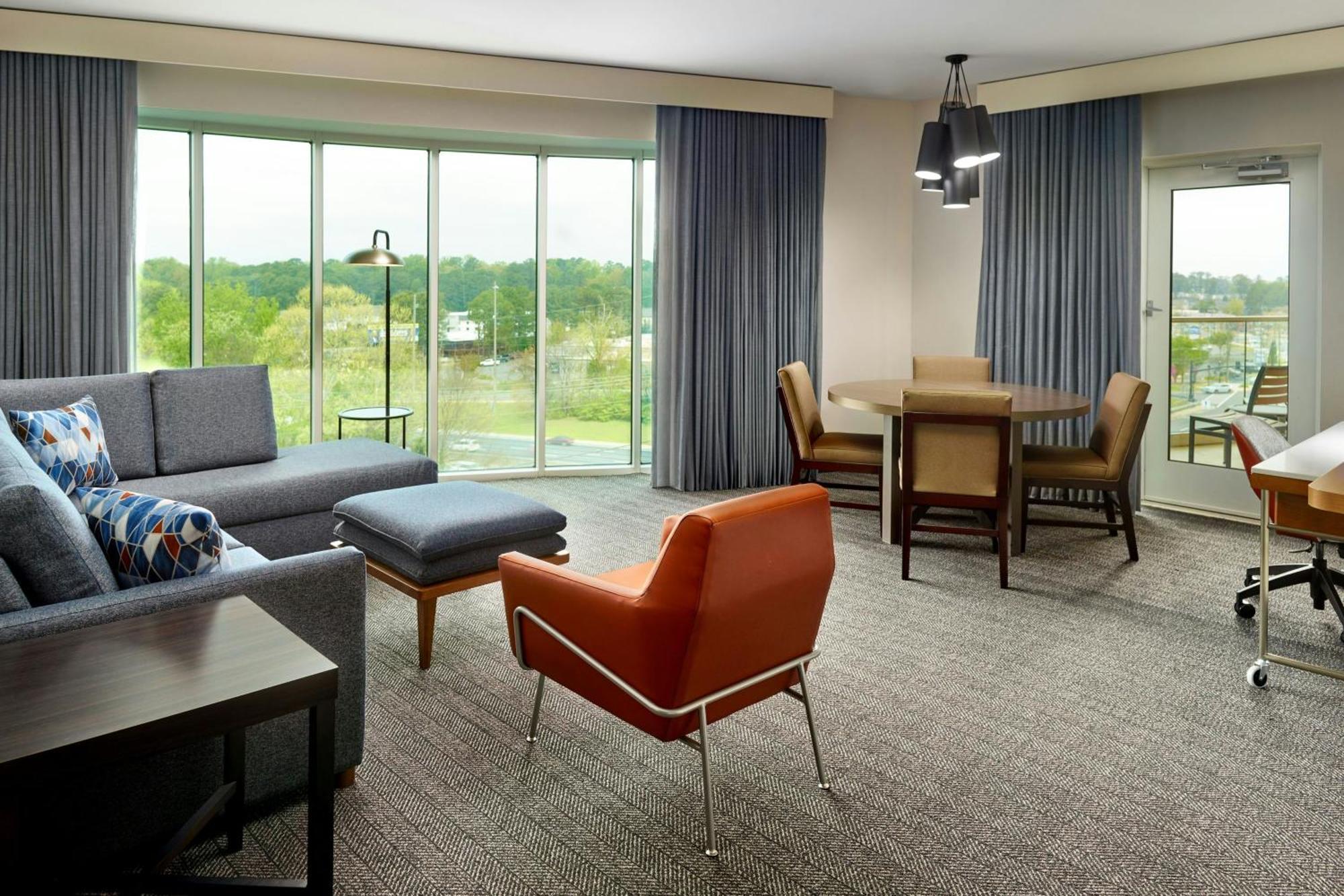 Courtyard By Marriott Atlanta Dunwoody 호텔 외부 사진